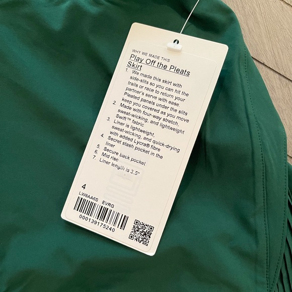 Lululemon everglade green NWTs play off pleats skirt - Picture 5 of 7